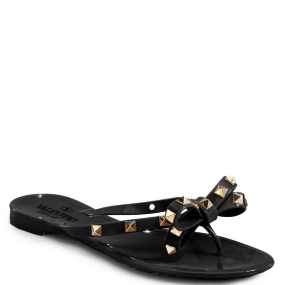 Valentino Garavani Shoes - 🆕NEVER BEEN WORN Valentino Rockstud Flip Flop